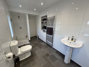 Photo 27- click for photo gallery